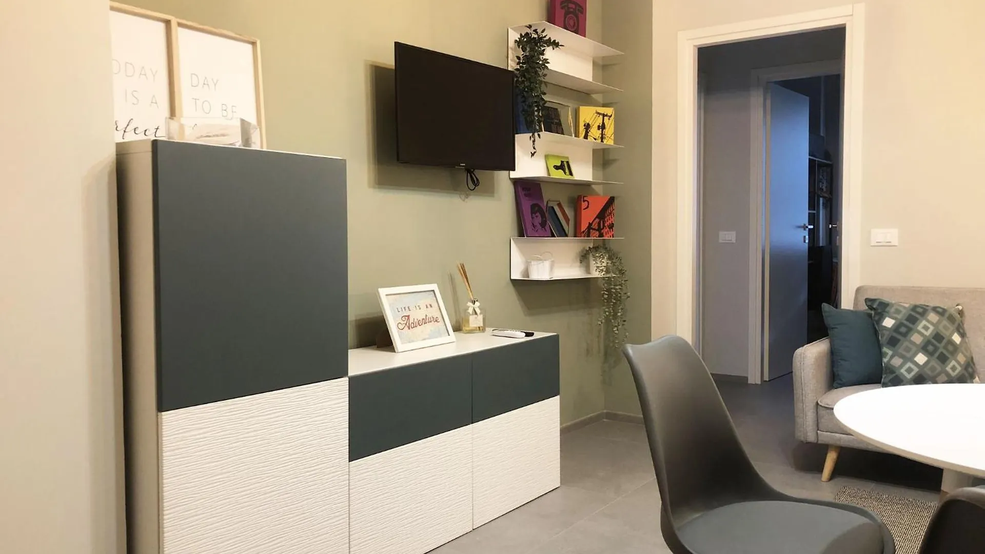 Sp2Apartment Viale Golgi 80 パヴィーア アパート