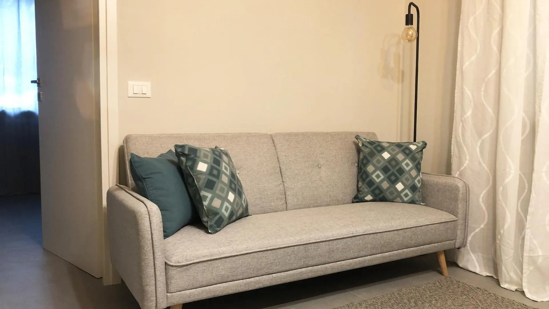 Sp2Apartment Viale Golgi 80 パヴィーア
