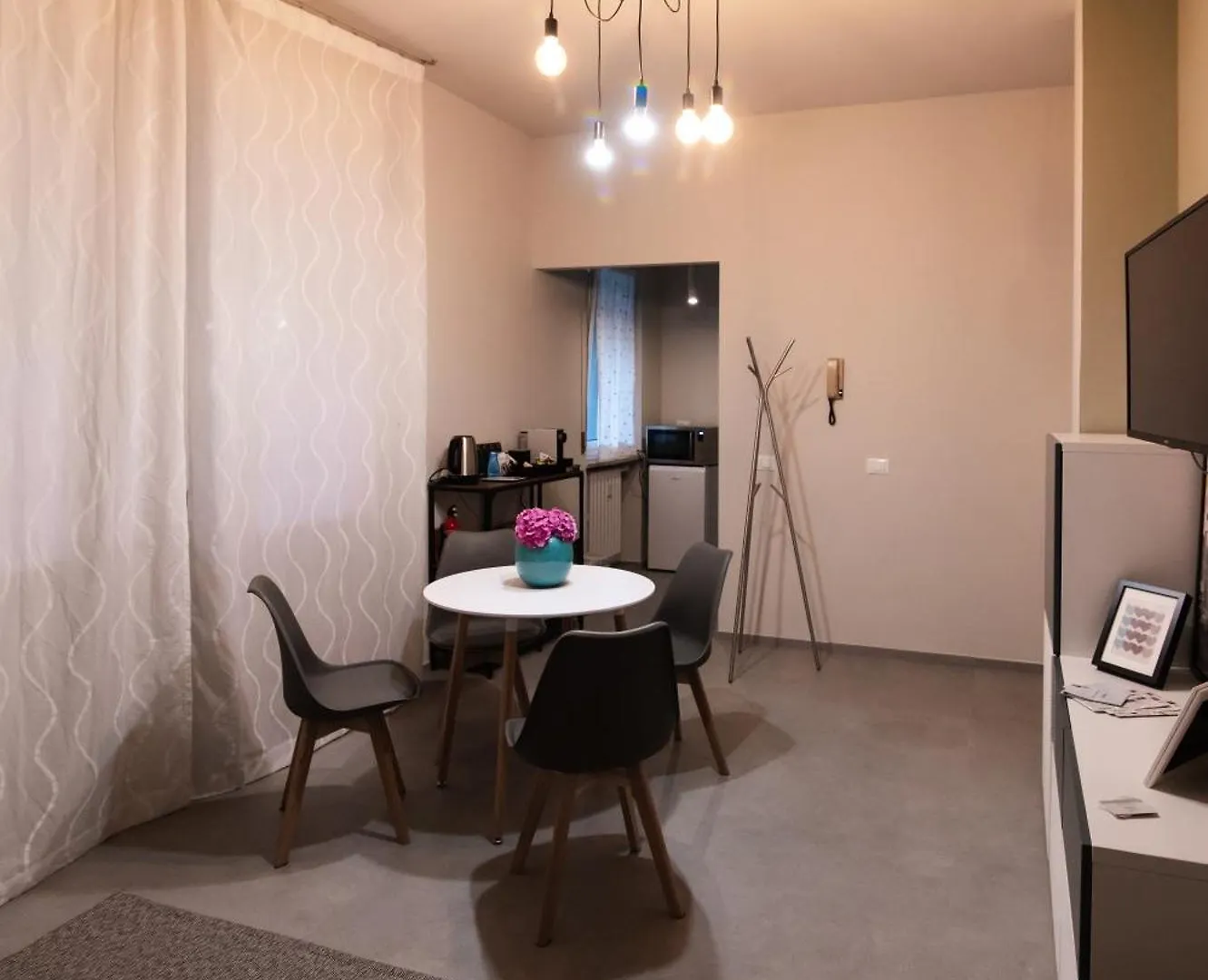アパート Sp2Apartment Viale Golgi 80 パヴィーア イタリア